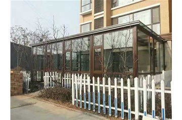 影響太原斷橋鋁門(mén)窗的使用壽命有哪些？鋒登陽(yáng)光房門(mén)窗