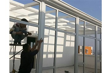 今天小編給大家分享一下前段時間做過斷橋鋁門窗的案例奧！